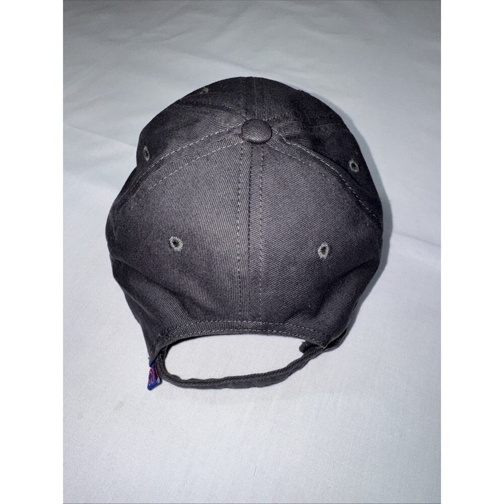 MLB Baseball Official Chicago Cubs Fan Favorite Gray Adjustable Strapback Hat - Picture 4 of 8